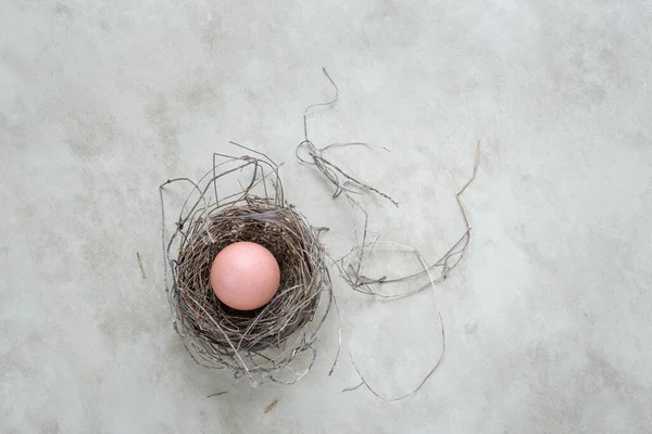 Eieren Natuurlijk Nest Gemarmerde Achtergrond — Stockfoto