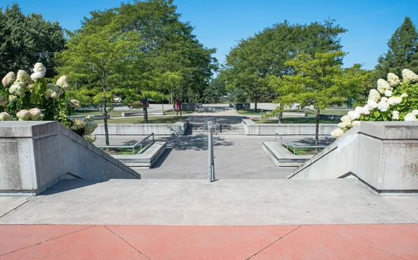 Toplum Kaykay Parkı 'nın Azalan Adımları