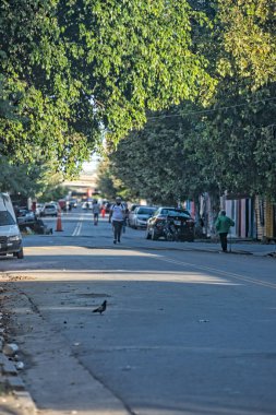 BUENOS AIRES, ARGENTINA - 13 Nisan 2022: La Boca 'daki eski binalar