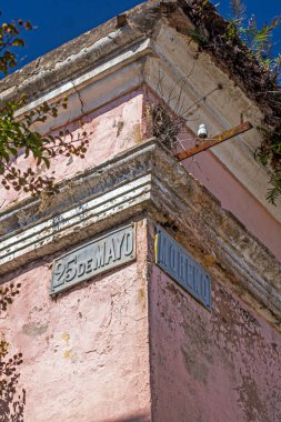 Eski evin kırpılmış resmi