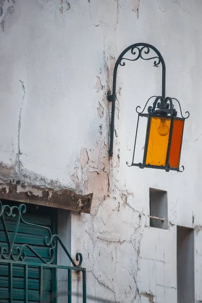 Duvardaki Sokak Lambası — Stok fotoğraf