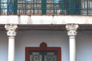 Buenos Aires 'teki eski bina cephesi, Arjantin
