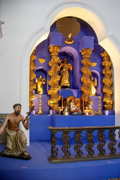 Manastırın içindeki heykeller, Rio de Janeiro