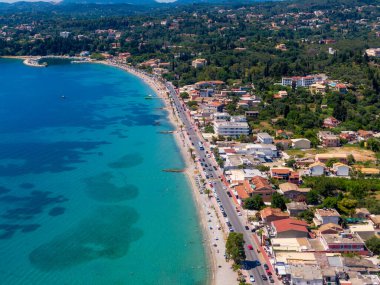 İHA görüntüsü Ipsos Körfezi Korfu İyon Adaları Yunanistan, Avrupa