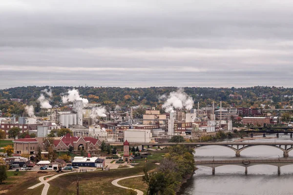 Zeder Stromschnellen Ingredionpflanze Und Brücken Auf Der Mississippi Herbst Vom — Stockfoto