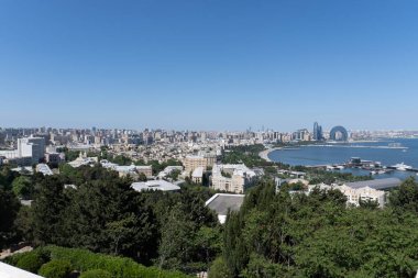 Bakü 'nün şehir manzarası. Tatil ve seyahat konsepti.