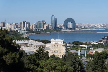 Bakü şehrinde Azerbaycan 'da çekilen bir manzara..