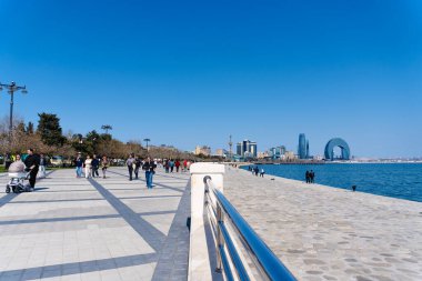 Bakü Bulvarı. Seyahat ve tatil konsepti.