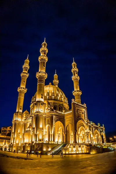Haydar Camii, Bakü, Azerbaycan.