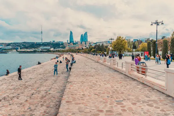 Bakü 'nün şehri. Seyahat konsepti.