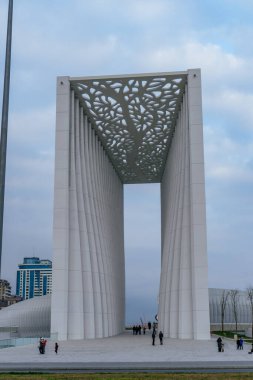 Fotoğraf, Zafer Parkı 'na yapılan bir ziyarette çekildi. Bakü, Azerbaycan.