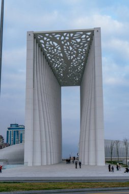 Fotoğraf, Zafer Parkı 'na yapılan bir ziyarette çekildi. Bakü, Azerbaycan.