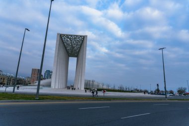 Fotoğraf, Zafer Parkı 'na yapılan bir ziyarette çekildi. Bakü, Azerbaycan.