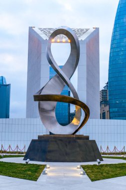 Fotoğraf, Zafer Parkı 'na yapılan bir ziyarette çekildi. Bakü, Azerbaycan.