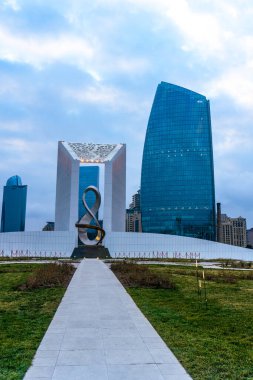 Fotoğraf, Zafer Parkı 'na yapılan bir ziyarette çekildi. Bakü, Azerbaycan.