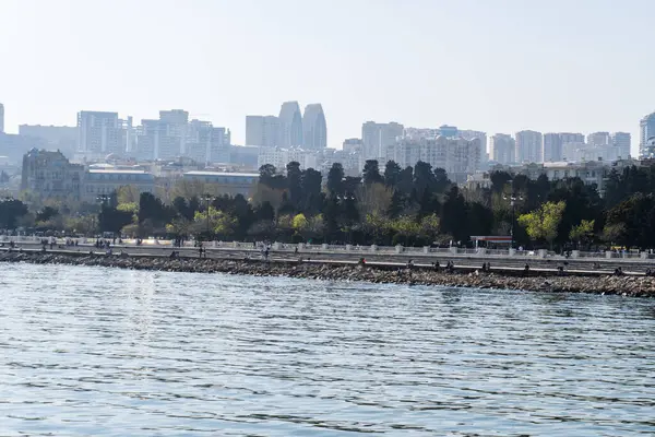 Fotoğraf Bakü, Azerbaycan 'da çekildi. Tatil ve seyahat kavramı.