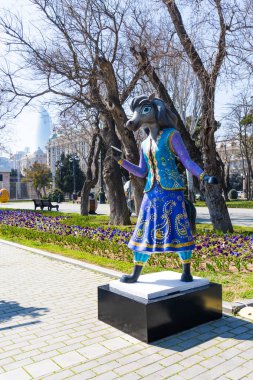 Azerbaycan 'ın başkenti Bakü' de Novruz havası hakim..