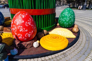 Azerbaycan 'ın başkenti Bakü' de Novruz havası hakim..