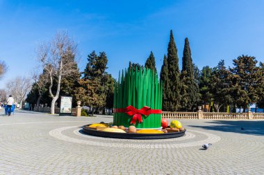 Azerbaycan 'ın başkenti Bakü' de Novruz havası hakim..