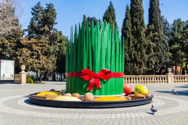 Azerbaycan 'ın başkenti Bakü' de Novruz havası hakim..