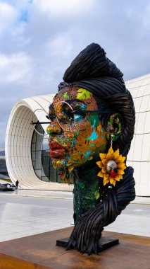 Heydar Aliyev Merkezi 'ne yaptığımız tatil ziyaretinden anılar geziyor. Bakü, Azerbaycan.