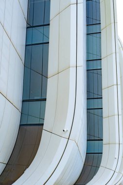 Heydar Aliyev Merkezi 'ne yaptığımız tatil ziyaretinden anılar geziyor. Bakü, Azerbaycan.