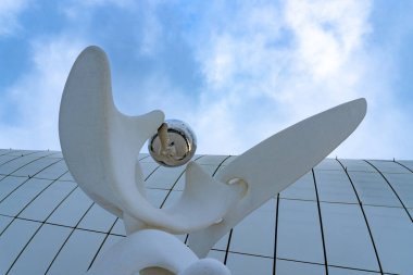 Heydar Aliyev Merkezi 'ne yaptığımız tatil ziyaretinden anılar geziyor. Bakü, Azerbaycan.