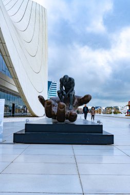 Heydar Aliyev Merkezi 'ne yaptığımız tatil ziyaretinden anılar geziyor. Bakü, Azerbaycan.