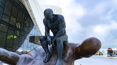 Heydar Aliyev Merkezi 'ne yaptığımız tatil ziyaretinden anılar geziyor. Bakü, Azerbaycan.