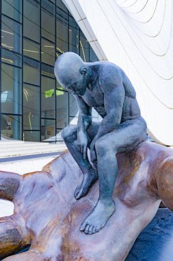 Heydar Aliyev Merkezi 'ne yaptığımız tatil ziyaretinden anılar geziyor. Bakü, Azerbaycan.