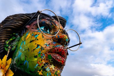 Heydar Aliyev Merkezi 'ne yaptığımız tatil ziyaretinden anılar geziyor. Bakü, Azerbaycan.