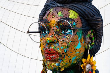 Heydar Aliyev Merkezi 'ne yaptığımız tatil ziyaretinden anılar geziyor. Bakü, Azerbaycan.