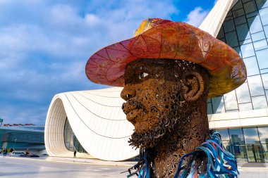 Heydar Aliyev Merkezi 'ne yaptığımız tatil ziyaretinden anılar geziyor. Bakü, Azerbaycan.