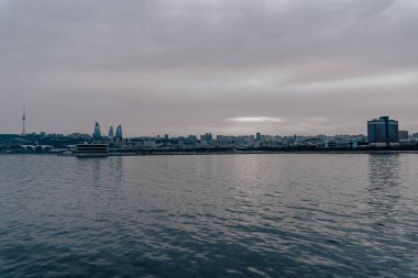 Bakü 'nün muhteşem şehir manzarası.