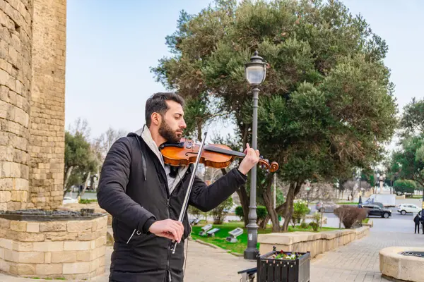 Fotoğraf Eski Şehir 'de (Icherisheher) çekilmiştir. Bakü, Azerbaycan.