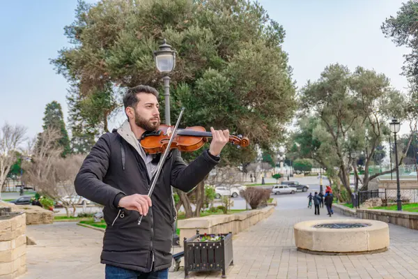 Fotoğraf Eski Şehir 'de (Icherisheher) çekilmiştir. Bakü, Azerbaycan.