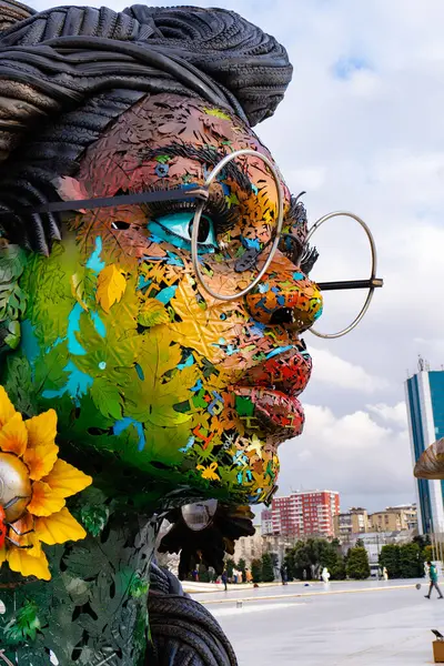 Heydar Aliyev Merkezi 'ne yaptığımız tatil ziyaretinden anılar geziyor. Bakü, Azerbaycan.