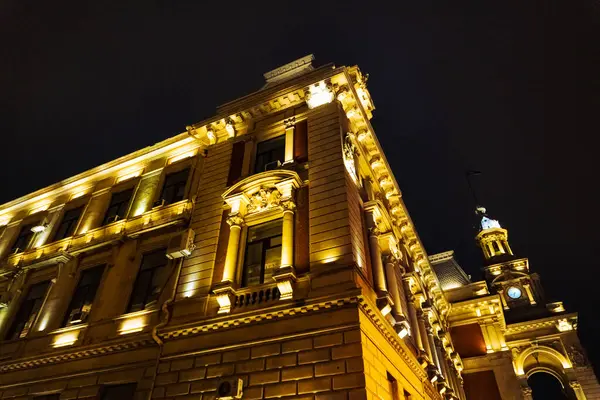 Şehir manzarası. Tatil ve seyahat konsepti. Bakü, Azerbaycan.