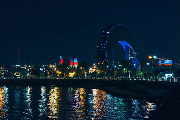 Şehir manzarası. Tatil ve seyahat konsepti. Bakü, Azerbaycan.