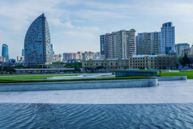 Şehir manzarası. Tatil ve seyahat konsepti. Bakü, Azerbaycan.