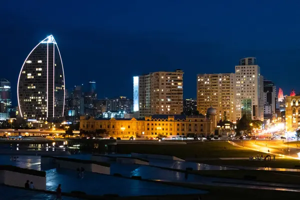 İnanılmaz ve güzel Bakü. Seyahat ve tatil konsepti.