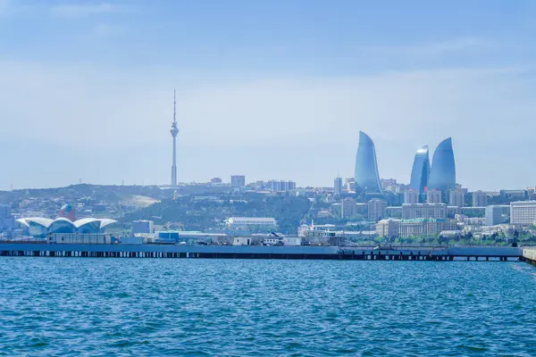 Bakü, Azerbaycan 'da seyahat ve tatil kavramı