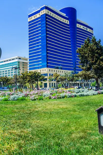 Bakü, Azerbaycan 'da seyahat ve tatil kavramı