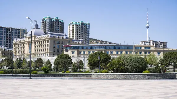 Bakü, Azerbaycan 'da seyahat ve tatil kavramı