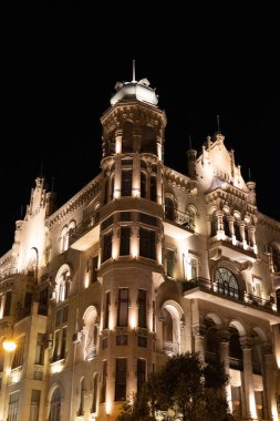 Bakü, Azerbaycan 'da gece vakti fotoğraf çekilmesi.