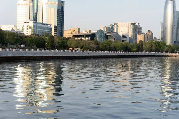 Bakü 'de seyahat ve tatil ortamı