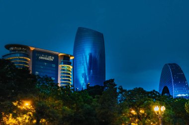 Şehrin güzel gece manzarası