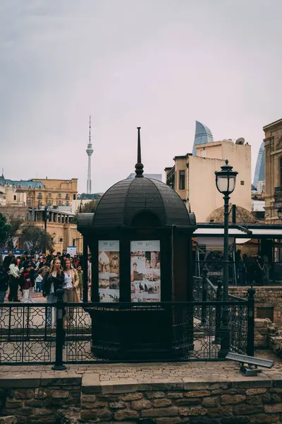  Icherisheher 'daki Uluslararası Halı Festivali (Eski Şehir). Bakü, Azerbaycan. 3 Mayıs 2025.