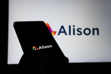 Alison - çevrimiçi öğrenme platformu. Eğitim konsepti fotoğrafı.