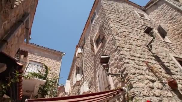 Tarihi Yerlere Seyahat Kavramı Karadağ Eski Kentinin Dar Sokakları — Stok video
